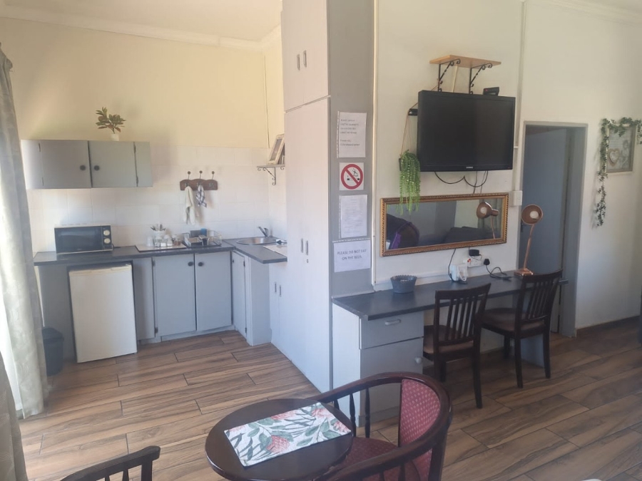 12 Bedroom Property for Sale in Pellissier Free State